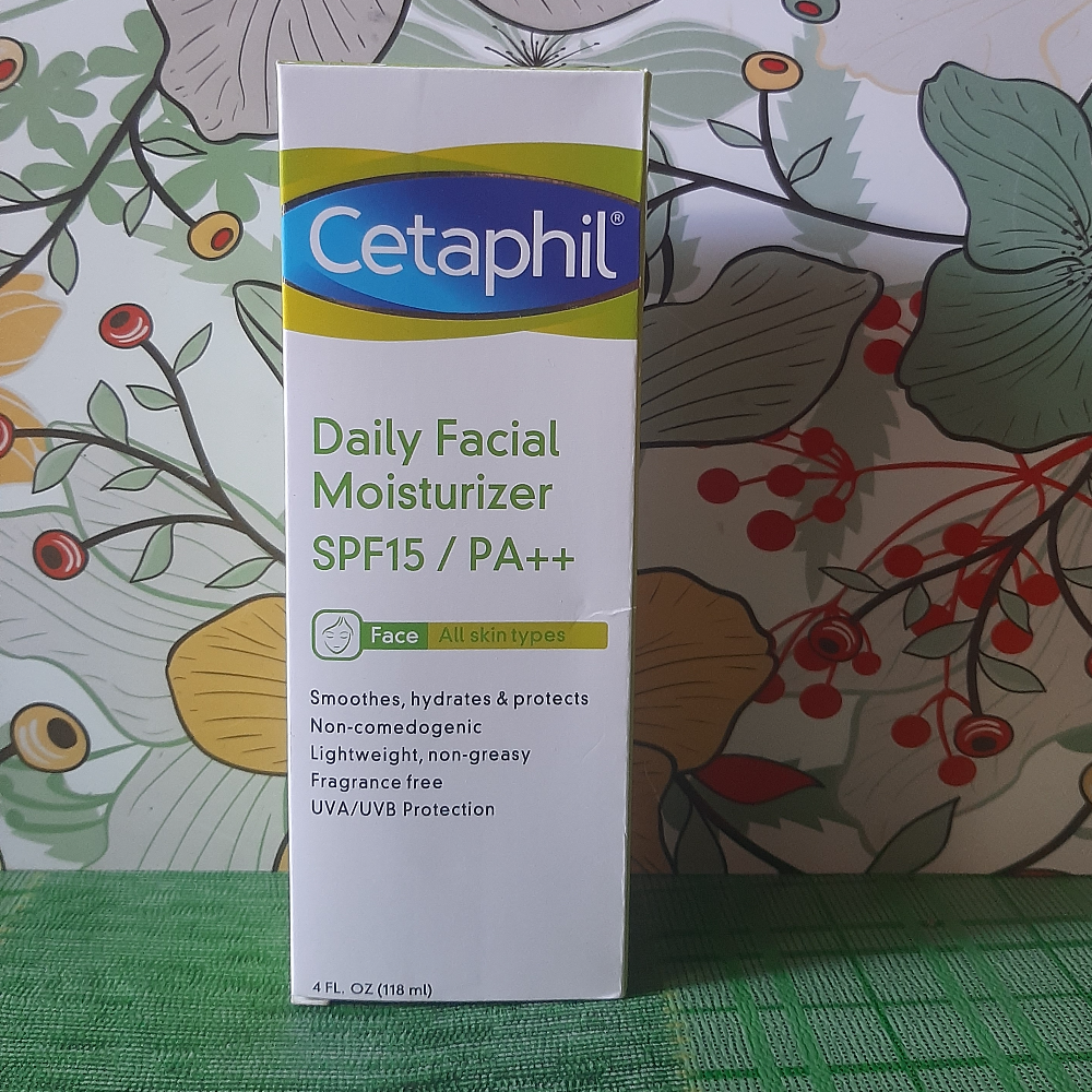 Cetaphil Daily Facial Moisturizer  SPF15/ PA++