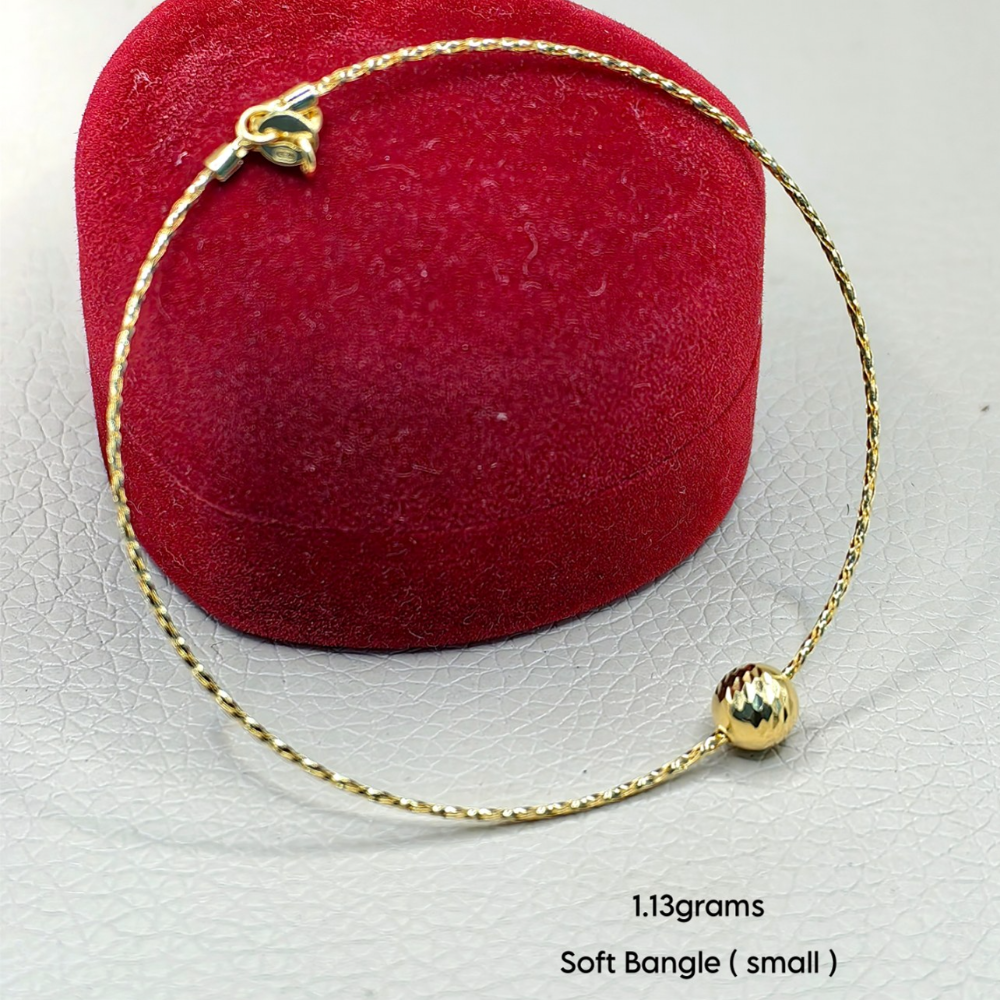 Omega Bangle Small 18karat Saudi Gold BRANDNEW Pawnable